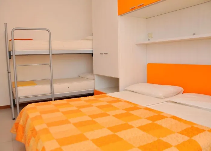 Daire Lovely Beachfront Apartment-beahost Bibione