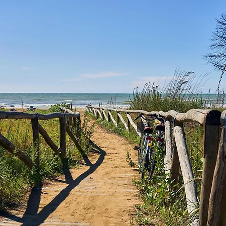 Lovely Beachfront 1 Bedroom - Beahost 비비오네